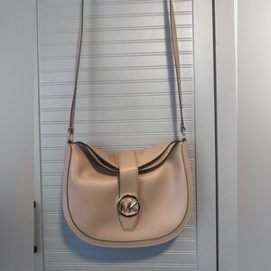 MICHAEL KORS Gabby Hobo Crossbody Bag NWOT MSRP: $598.00
